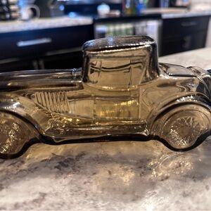 Avon Vintage Glass Car Figurine Cologne/Perfume bottle